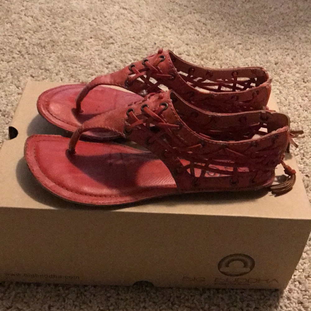 BIG BUDDHA Sandals. Size: 7